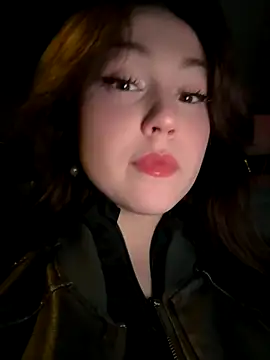 Snapshot of Peachy_Dream chatting on September 19, 6:18 pm Peachy Dream online show from September 19, 6:18 pm