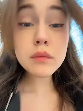 Peachy Dream online show from April 9, 4:01 pm