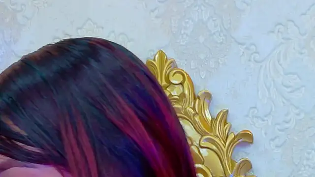 Snapshot of BellahColucci chatting on October 7, 2:10 pm BellahColucci online show from October 7, 2:10 pm