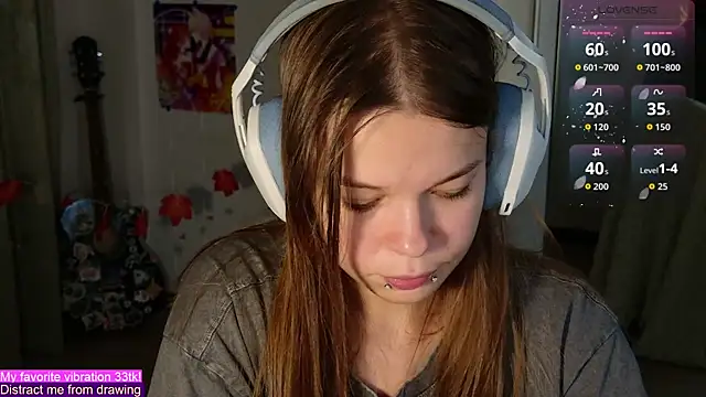 ValBae online show from October 26, 8:59 pm