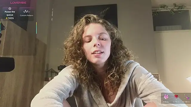 AyreenMoore online show from May 16, 8:08 pm