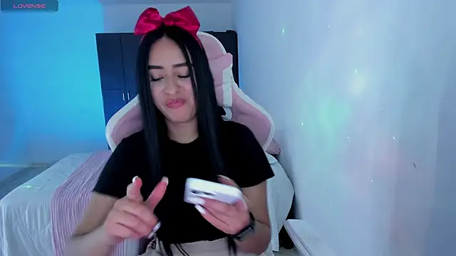 Tinylottie online show from March 21, 1:43 am