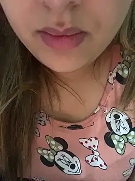 yassminsexy22 online show from February 15, 2:36 am