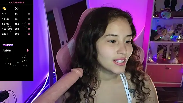 redbarbiedollx online show from October 11, 11:07 pm