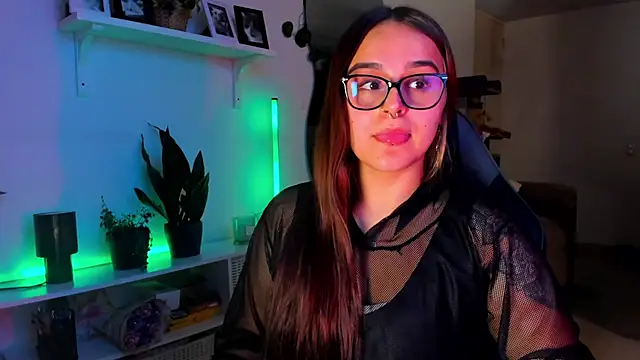 evy orange1 online show from March 25, 12:05 am