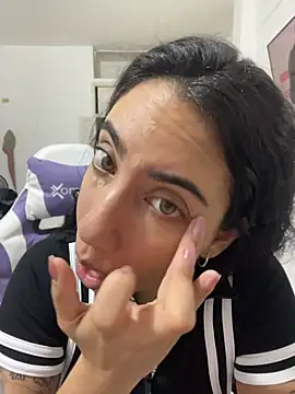 Heratemporal online show from April 17, 1:02 pm