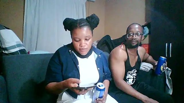 Sgeme325is online show from March 7, 9:00 pm