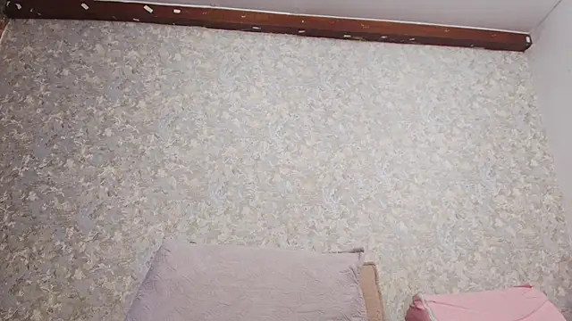 nicol f online show from September 23, 7:45 pm