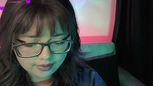 missy taylor  online show from December 17, 10:47 pm