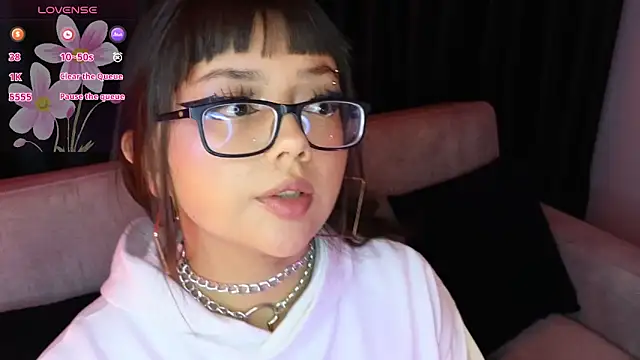 missy taylor  online show from February 24, 11:47 pm