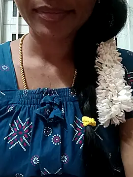 Snapshot of Ambika01 chatting on October 18, 1:36 pm Ambika01 online show from October 18, 1:36 pm