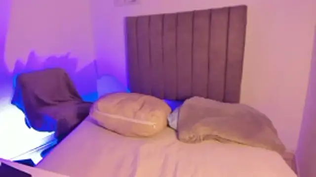 sarah  bigboobs online show from February 12, 5:20 am