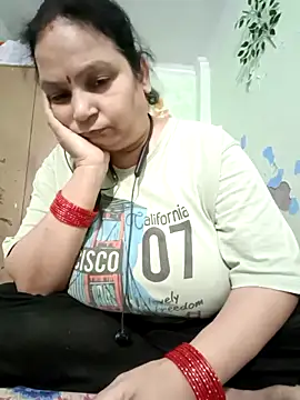 Kavya kapoor online show from October 19, 6:32 pm