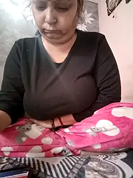 Kavya kapoor online show from December 15, 3:23 am