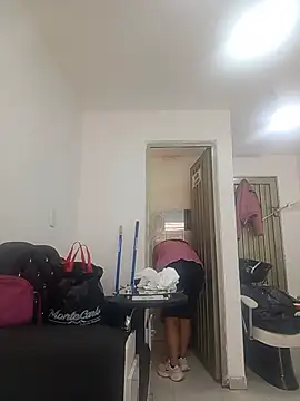 Hannahcandyy online show from August 3, 3:18 pm