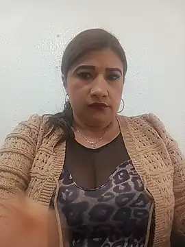 Hannahcandyy online show from July 15, 7:29 pm