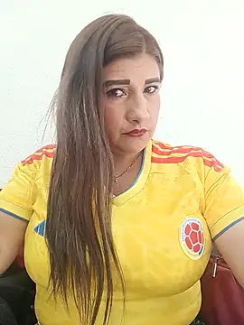 Hannahcandyy online show from June 23, 9:24 pm
