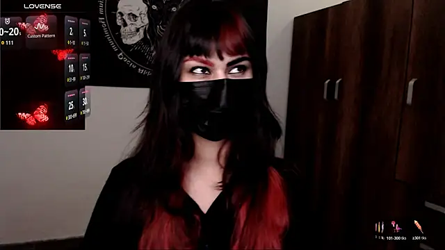 Little-Lucifer online show from May 31, 1:11 am