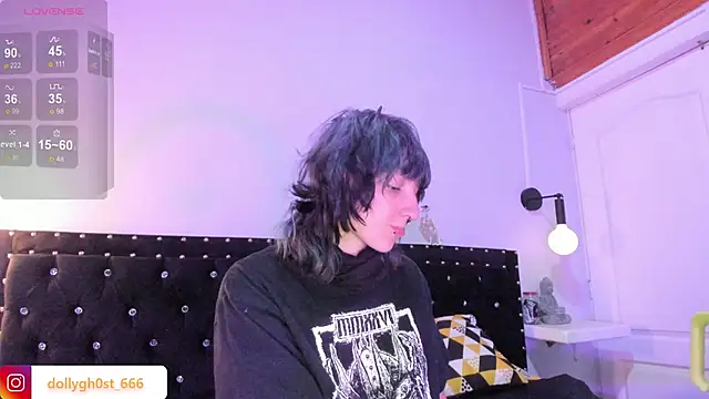 Ghosty Doll online show from March 6, 8:15 pm