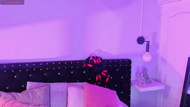 Ghosty Doll online show from October 20, 8:12 pm