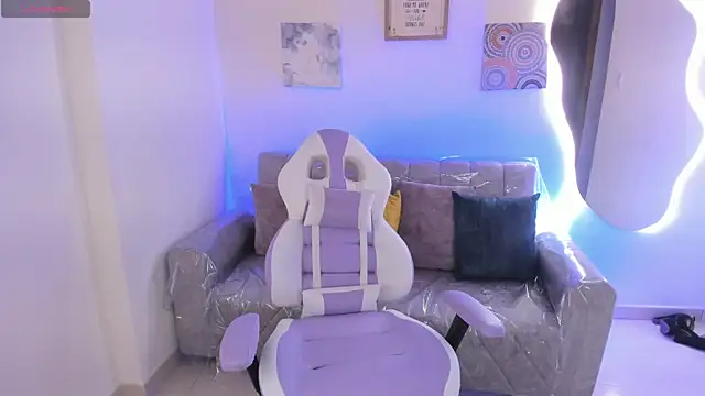 Charlotte cowell sub1  online show from November 25, 3:58 pm