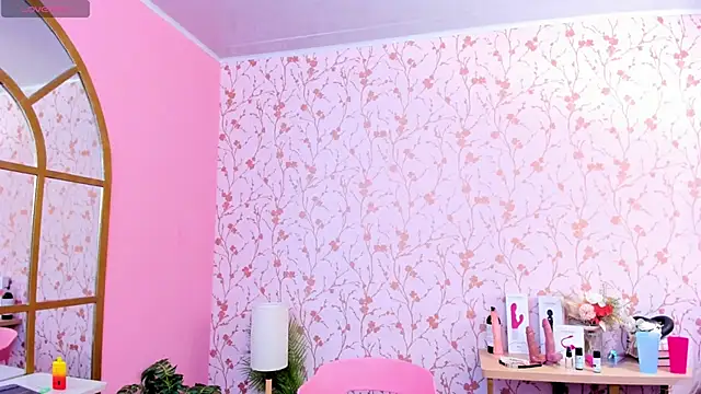 amber-hill online show from September 27, 6:59 pm