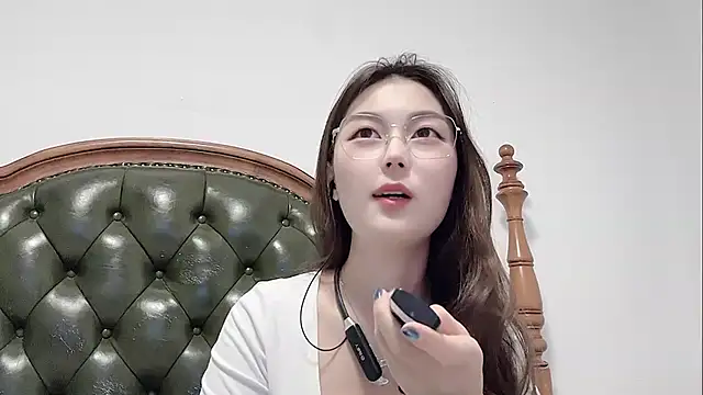 Sweet-Angel999 online show from April 9, 3:06 pm