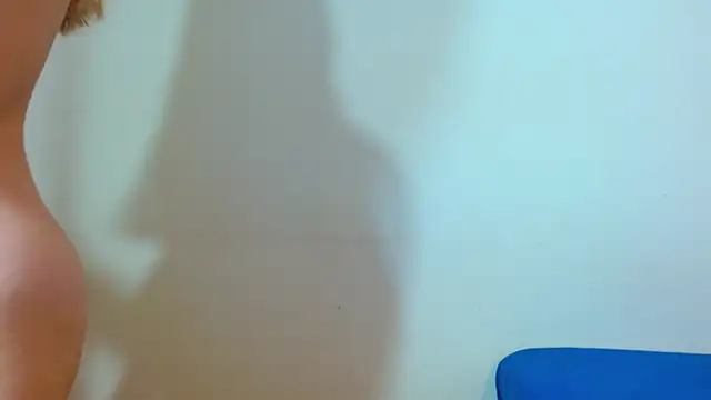 JessicaRabbit04 online show from January 14, 2:49 am