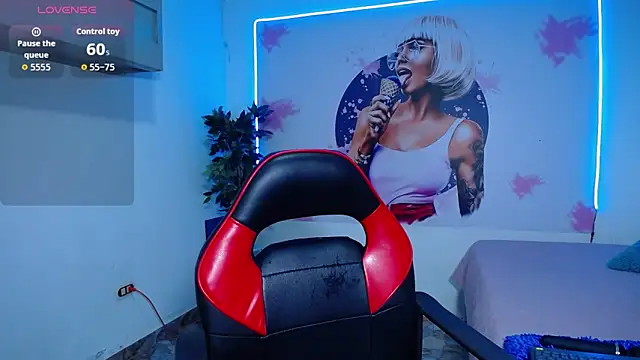 cristal horny19 online show from November 23, 3:31 am