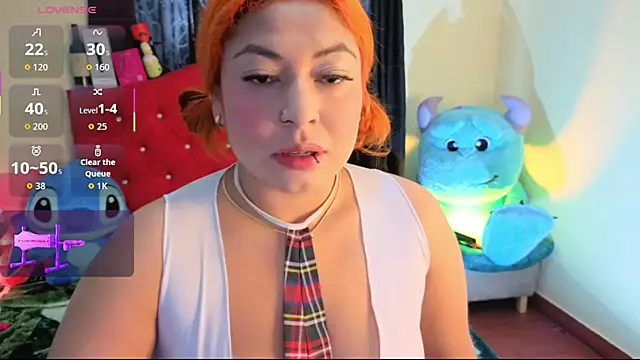 Snapshot of dulce_celeste15 chatting on October 18, 3:59 pm dulce celeste15 online show from October 18, 3:59 pm