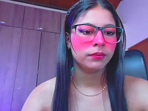  ALLYSON18  online show from March 4, 11:50 am