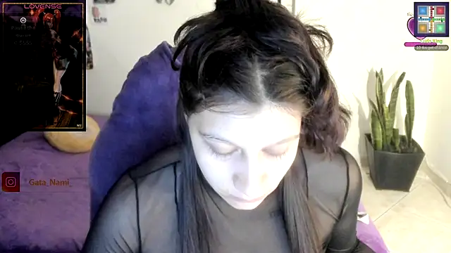 Snapshot of witchskarlata chatting on October 14, 12:08 pm witchskarlata online show from October 14, 12:08 pm