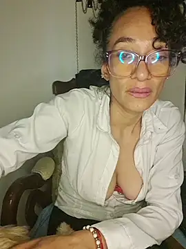 SamaraMartinez online show from April 18, 7:07 pm