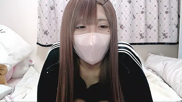  hiyor  online show from February 6, 7:50 pm