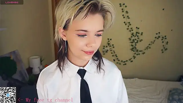 EngelAlman online show from October 26, 7:04 am