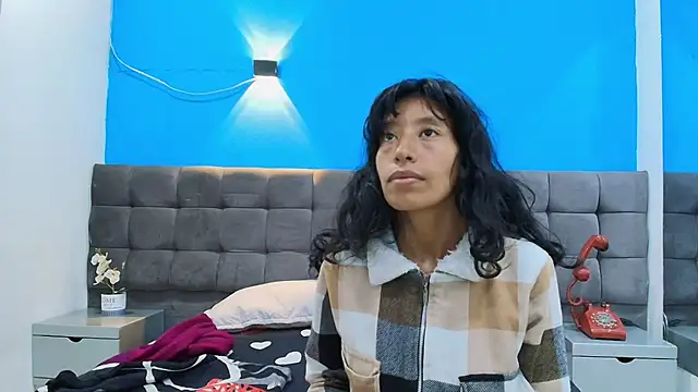 karolinee 66  online show from March 12, 3:42 am