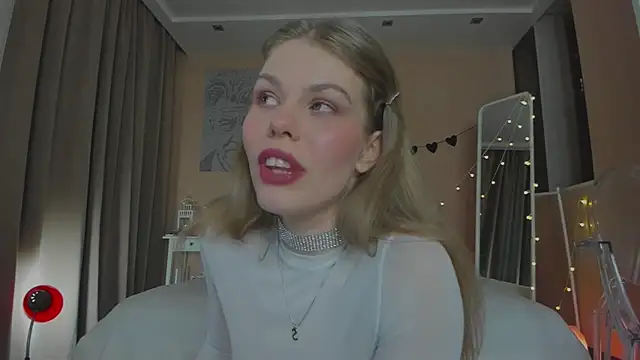 ass latte online show from November 15, 5:30 am