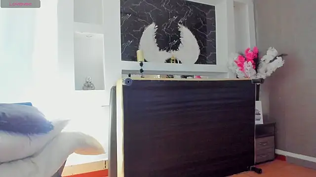 Snapshot of cinthya_fx chatting on September 16, 12:24 pm cinthya fx online show from September 16, 12:24 pm