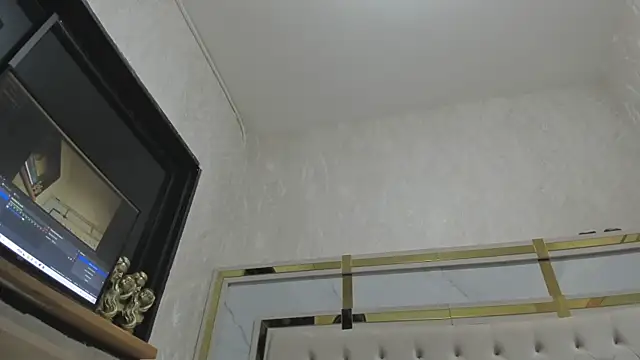 Snapshot of Victoriaa_millers chatting on September 8, 7:02 pm Victoriaa millers online show from September 8, 7:02 pm