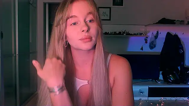Snapshot of Eva_Jaya chatting on September 19, 1:10 pm Eva Jaya online show from September 19, 1:10 pm
