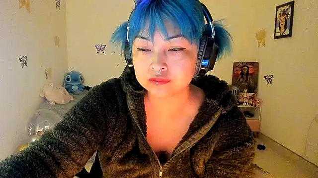 Snapshot of Shaddycute_ chatting on September 9, 10:26 am Shaddycute online show from September 9, 10:26 am
