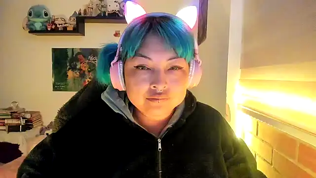 Shaddycute  online show from February 4, 12:19 pm