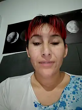florecita9 online show from August 3, 12:03 am