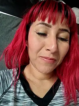 florecita9 online show from June 10, 5:44 pm