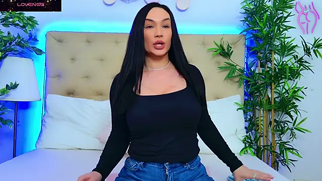 DaliyaArabian online show from December 1, 1:14 pm