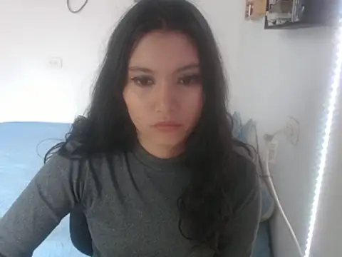 HannaKlein online show from September 12, 1:18 pm