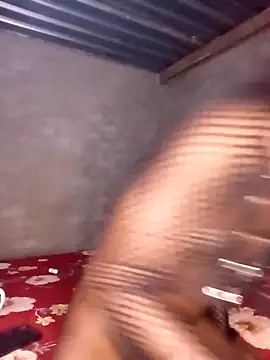 hoittytoittyxx online show from April 17, 5:15 pm