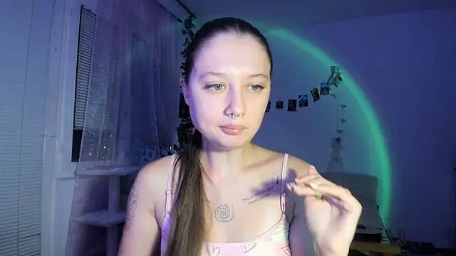 Jenny darling love online show from November 14, 7:25 pm