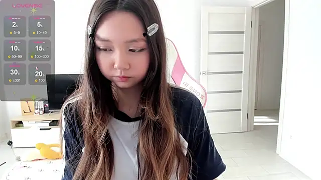 Fluffy Rose online show from June 19, 12:26 am