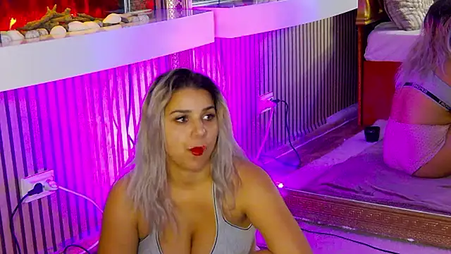 SweetMissXXX online show from November 25, 12:18 pm